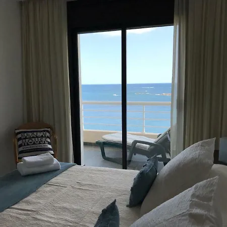 Apartamento Golden Bay Roses