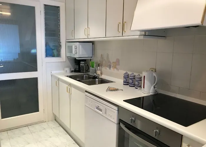 Lejlighed Golden Bay Roses